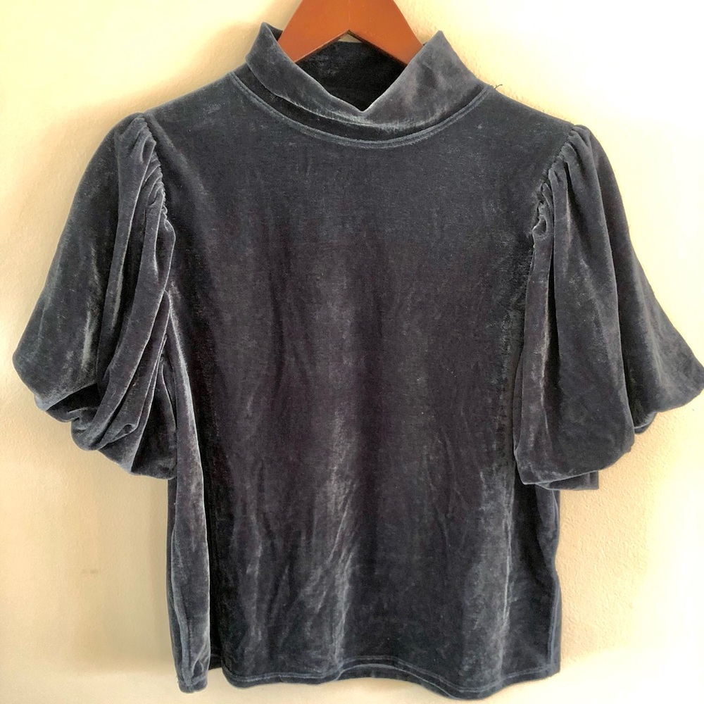 Dusty blue top